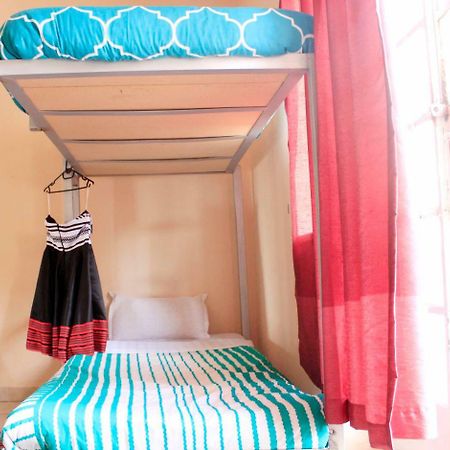 Urban Backpackers Hostel Johannesburg Exterior photo