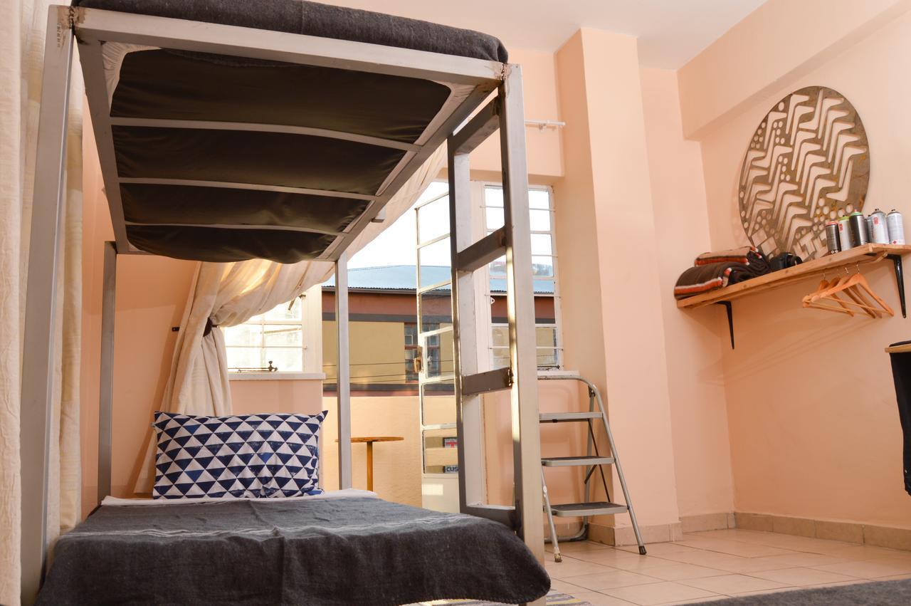 Urban Backpackers Hostel Johannesburg Exterior photo