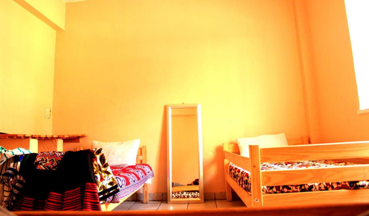 Urban Backpackers Hostel Johannesburg Exterior photo